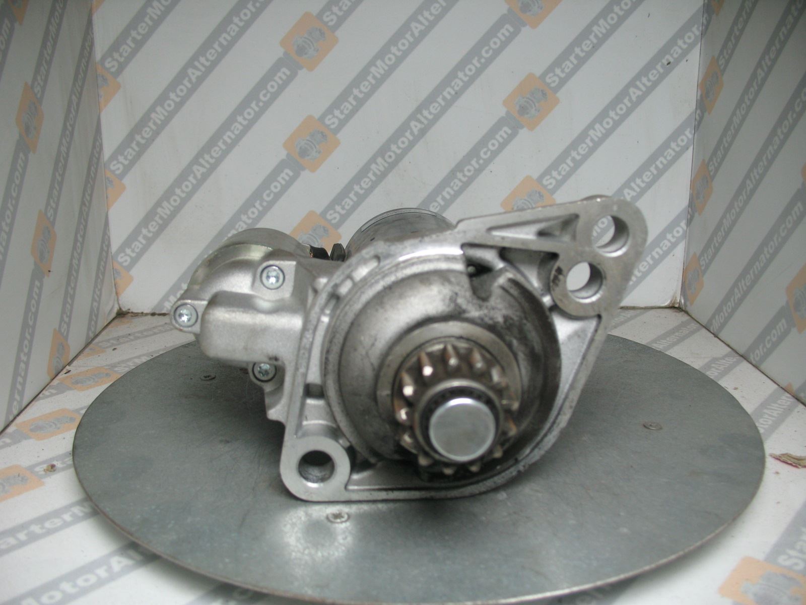 XIY2345 Starter Motor For Audi / Seat / Skoda / Volkswagen