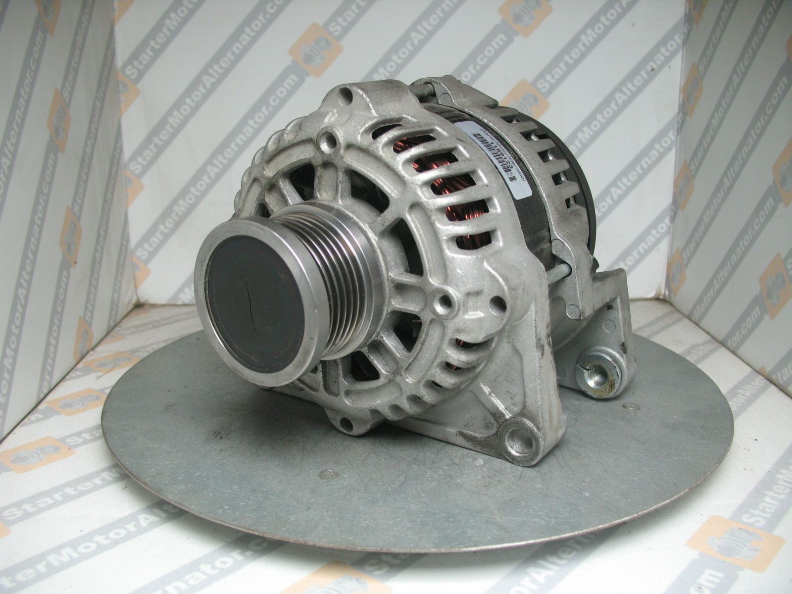 XIK3352 Alternator For Chevrolet / Opel / Vauxhall